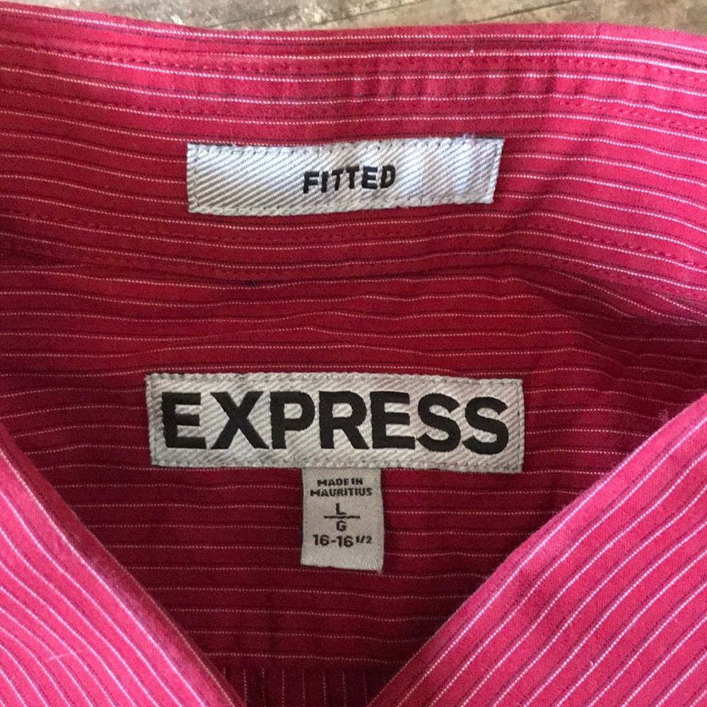Men’s Express Button Up - Picture 3 of 4